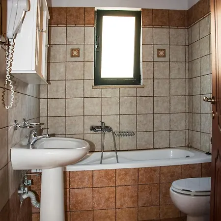 Manos Villa Kalamítsion Amigdhálion