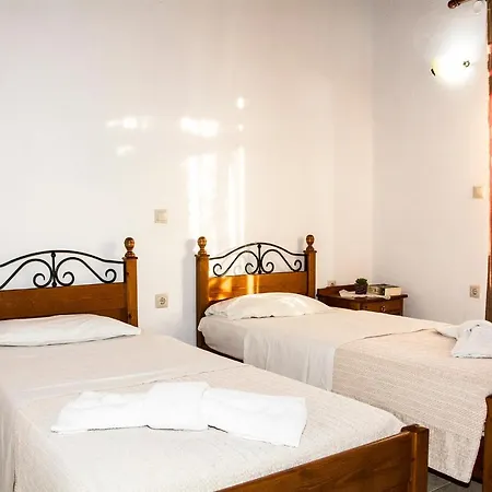 Manos Villa Kalamítsion Amigdhálion